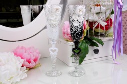 Свадебные бокалы с цветами