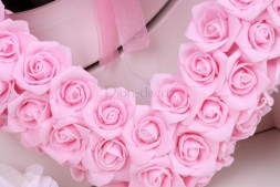 Сердечко из нежно розовых роз